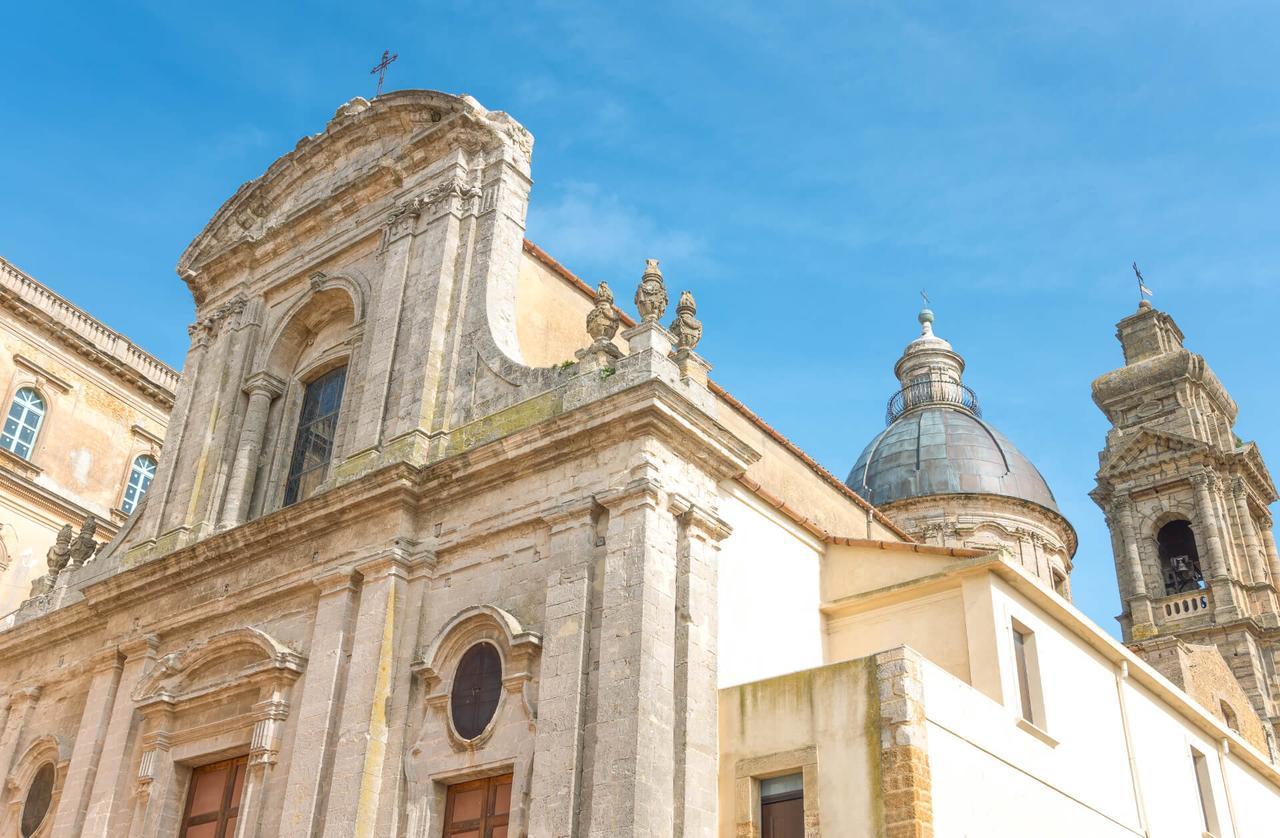 Affittacamere La Piazzetta Caltagirone Exterior photo